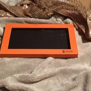 Z Palette-Large